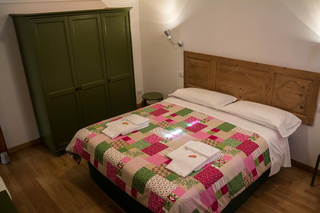 La Sciora Oliva Aparthotel Chiavenna Eksteriør bilde